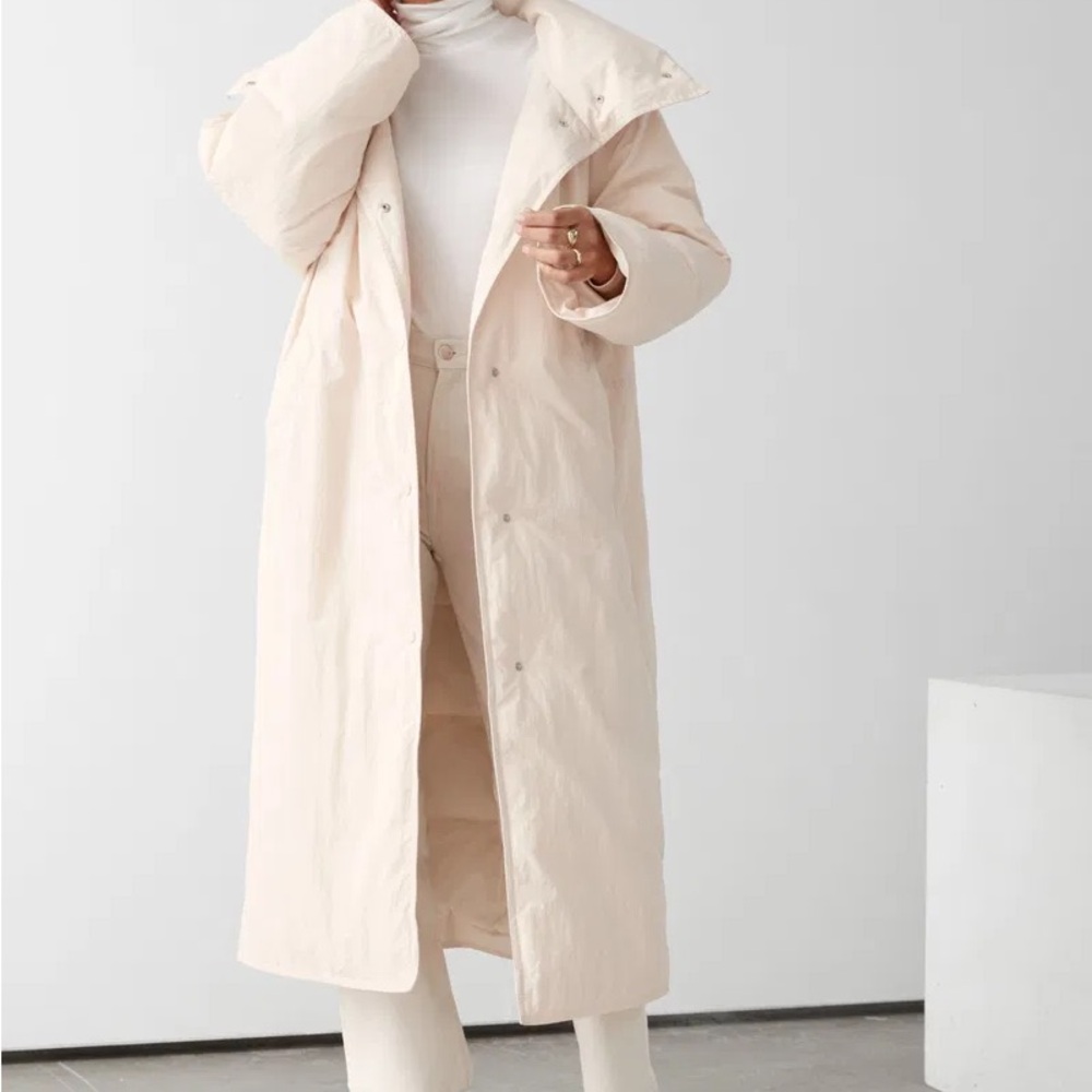 & OTHER STORIES

Oversized Beige Long Puffer Jacket